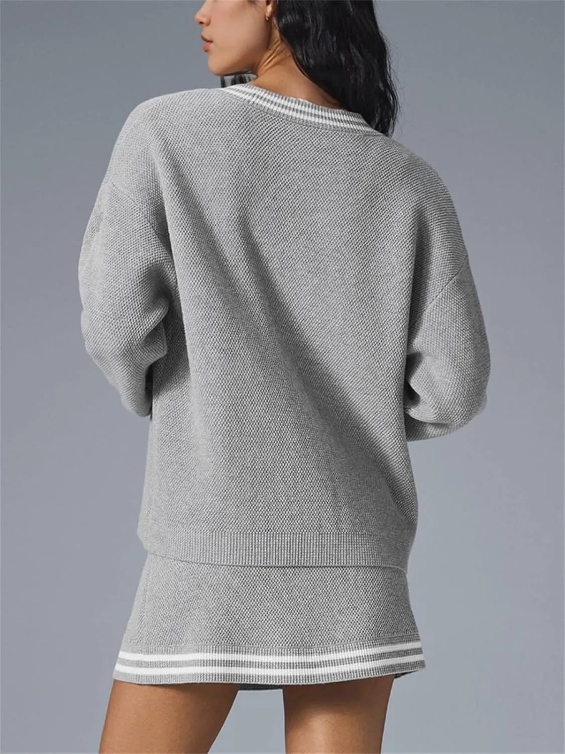 Women's Cardigan Sweaters Oversized Color Blocked V Neck Button Down Open Front Knit Long Sleeve Lightweight Jackets