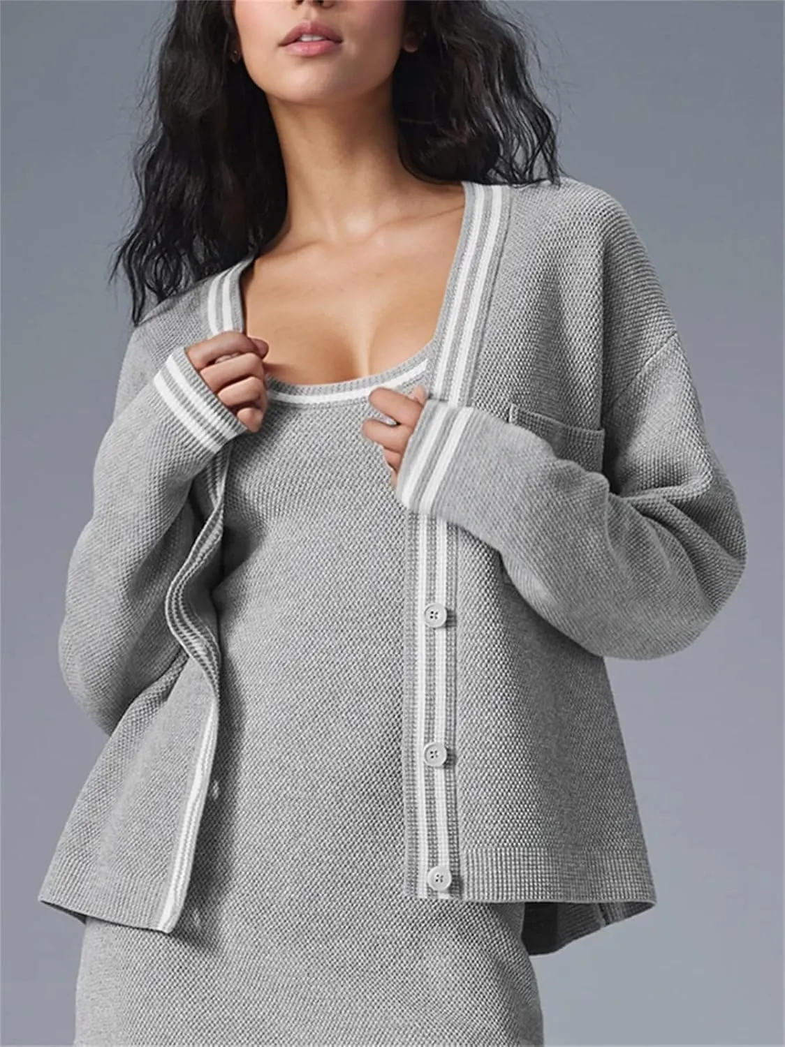 Women's Cardigan Sweaters Oversized Color Blocked V Neck Button Down Open Front Knit Long Sleeve Lightweight Jackets